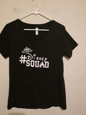 Ideal T Disney #Squad Black V-Neck Short Sleeve Tee Size XL